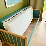 Vila Modern Spacious Family Retreat Garden