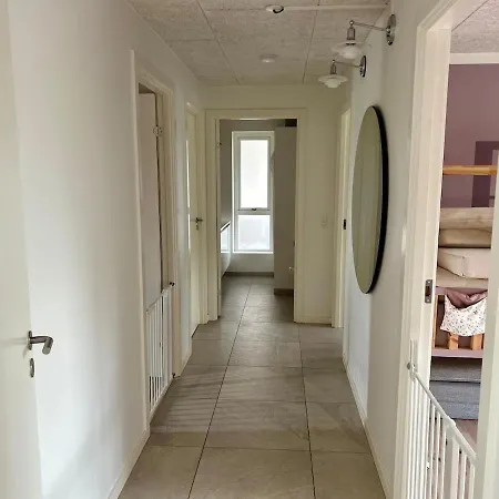 Villa Modern Spacious Family Retreat Garden *