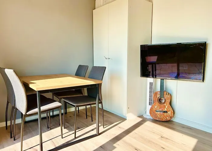 Villa Modern Spacious Family Retreat Garden *