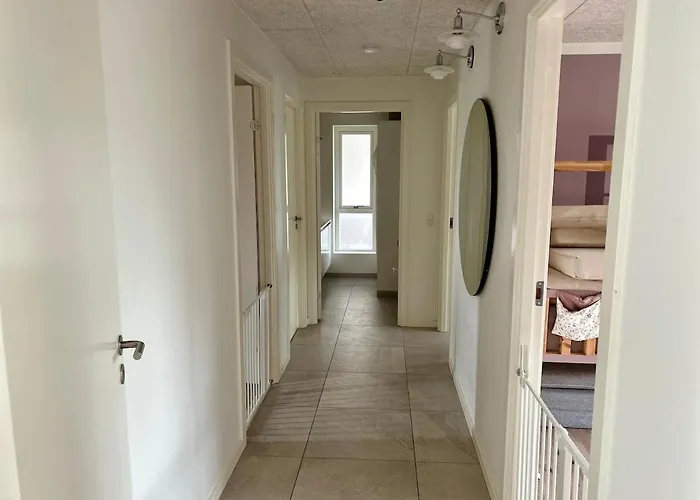 Villa Modern Spacious Family Retreat Garden *