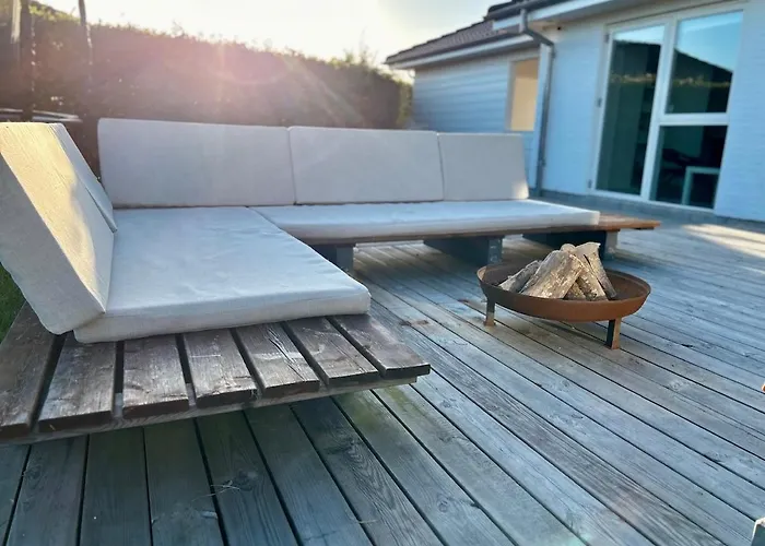 Modern Spacious Family Retreat Garden Odense